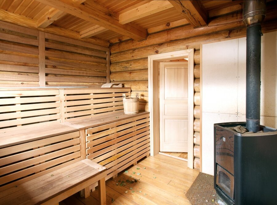 Russian,Sunny,Clean,Wooden,Bathhouse,With,Stove,And,Tub