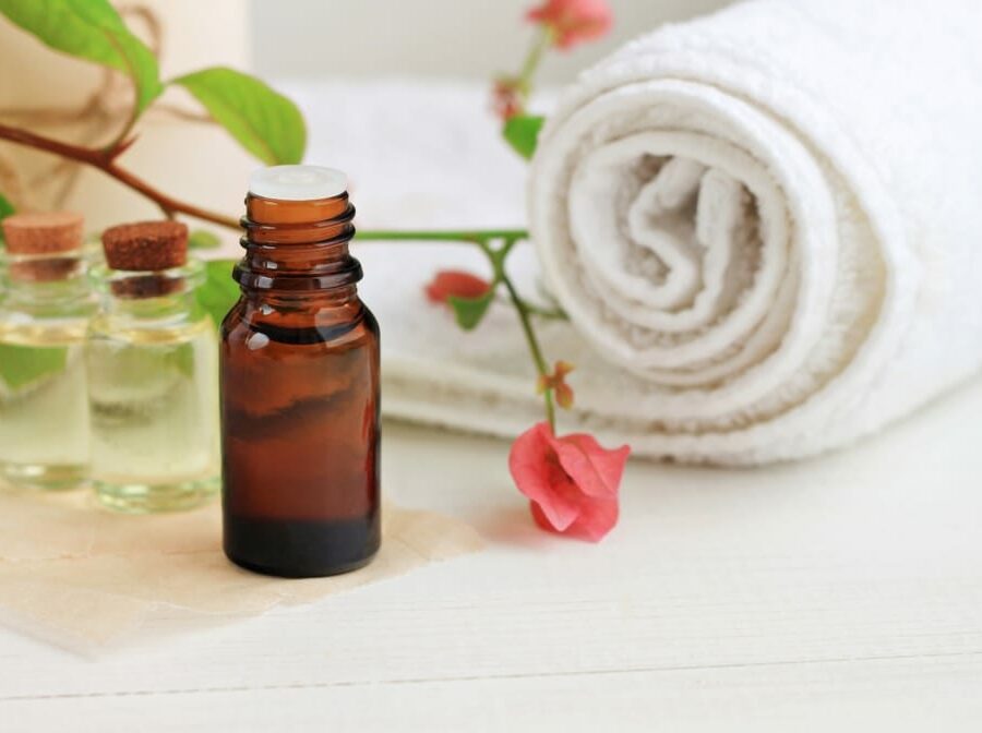 Flower,Essence.,Botanical,Cosmetics,Massage,Therapy.,Floral,Essential,Oil,,Fresh